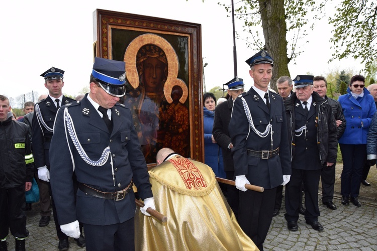 Powitanie ikony MB Częstochowskiej w Kaszewach Kościelnych