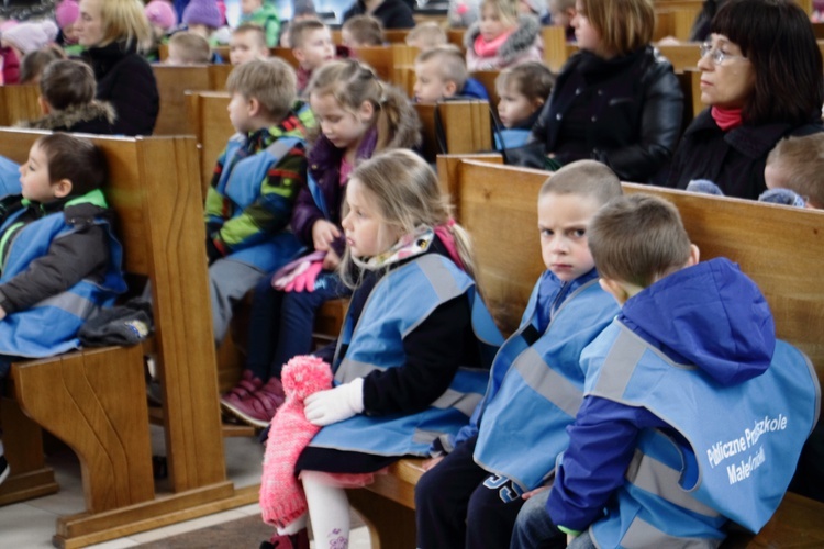 Pielgrzymka przedszkolaków do sanktuarium Bożego Miłosierdzia w Łagiewnikach - 19 kwietnia 2017