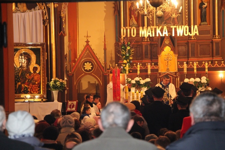 Powitanie ikony MB Częstochowskiej w Strzegocinie