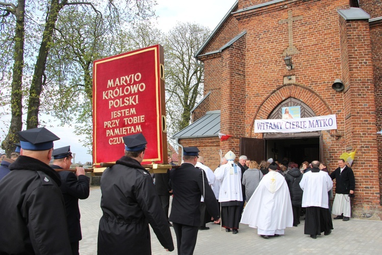 Powitanie ikony MB Częstochowskiej w Strzegocinie