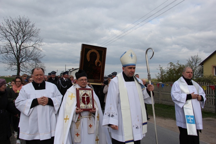 Powitanie ikony MB Częstochowskiej w Strzegocinie