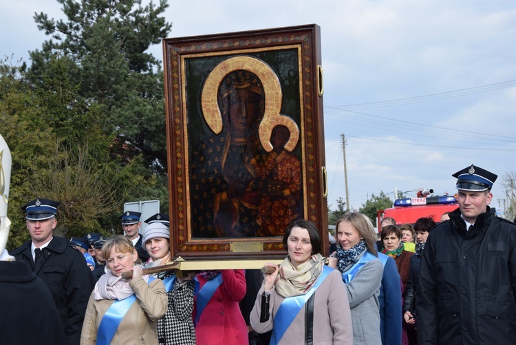 Powitanie ikony MB Częstochowskiej w Witoni