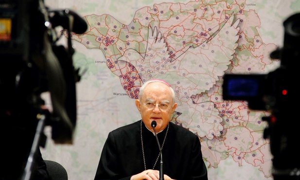Abp Hoser: Kult Maryi w Medjugorju jest "zdrowy"