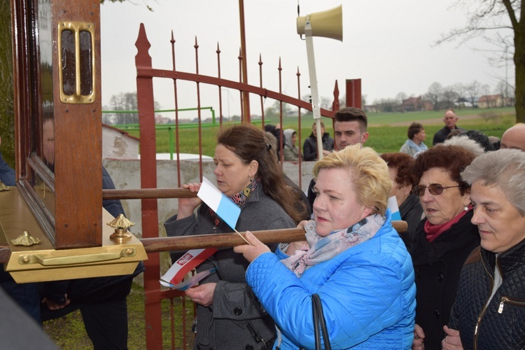 Powitanie ikony MB Częstochowskiej w Grochowie