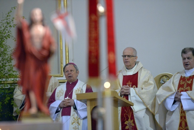 Pielgrzymka bierzmowanych do skarżyskiej Ostrej Bramy