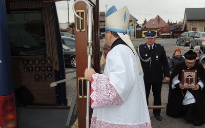 Powitanie ikony MB Częstochowskiej w parafii św. Stanisława w Kutnie