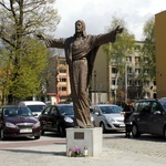 Figura Zmartwychwstałego u franciszkanów w Gliwicach