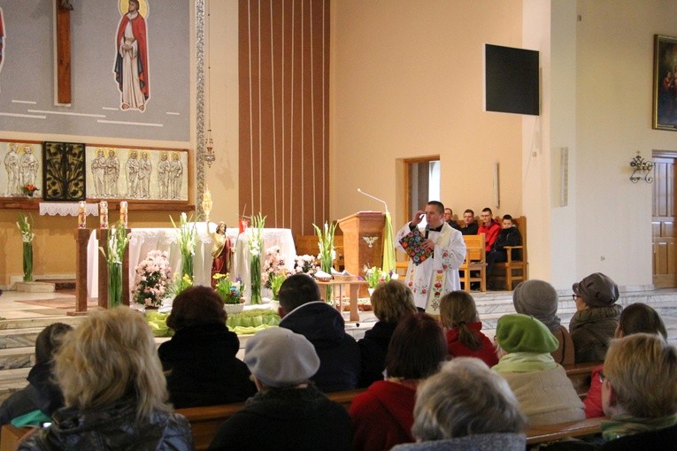 Wieczór uwielbienia Bożego miłosierdzia w Łowiczu