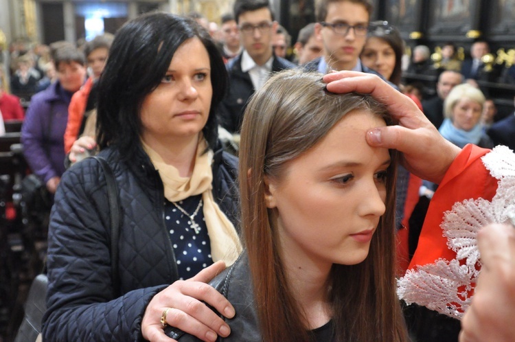 Bierzmowanie w bazylice św. Mikołaja w Bochni