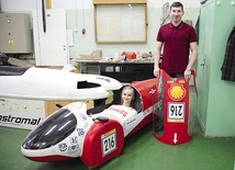 Aleksandra Arciszewska i Bartłomiej Ząbek mają nadzieję na udany start w czasie tegorocznego Shell Eco-marathon w Londynie