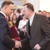 ▲	Prezydent RP Andrzej Duda i ks. prof. dr hab. Jan Kochel. 