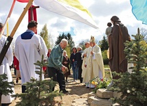 ▲	– Święty Józef zawsze wspiera mężczyzn i ich rodziny – mówił bp Józef Wysocki podczas ubiegłorocznej pielgrzymki.