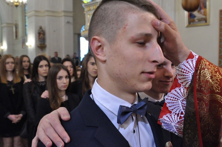 Bierzmowanie w Rzezawie