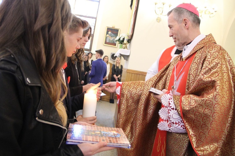 Bierzmowanie w Marcinkowicach