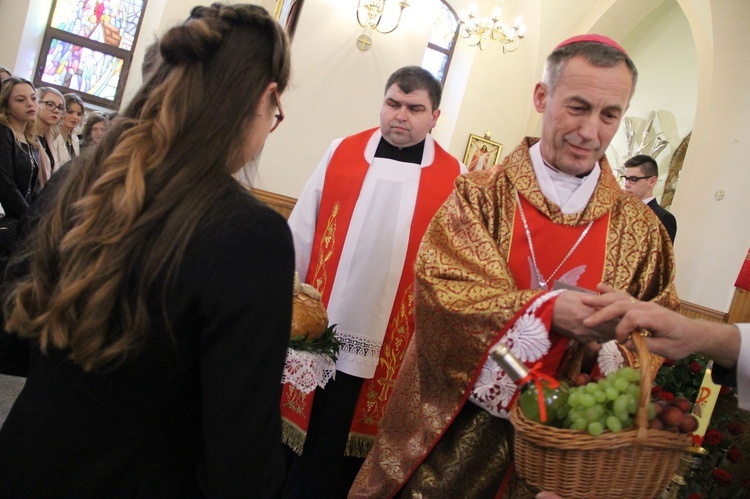 Bierzmowanie w Marcinkowicach