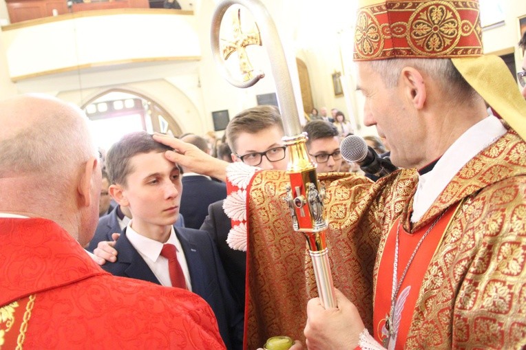 Bierzmowanie w Marcinkowicach