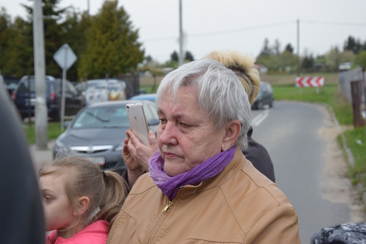 Powitanie ikony MB Częstochowskiej w parafii św. Jadwigi w Kutnie