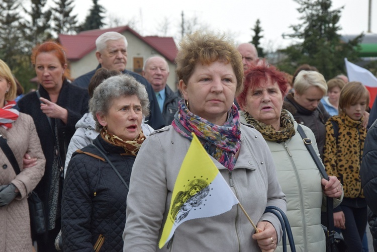 Powitanie ikony MB Częstochowskiej w parafii św. Jadwigi w Kutnie