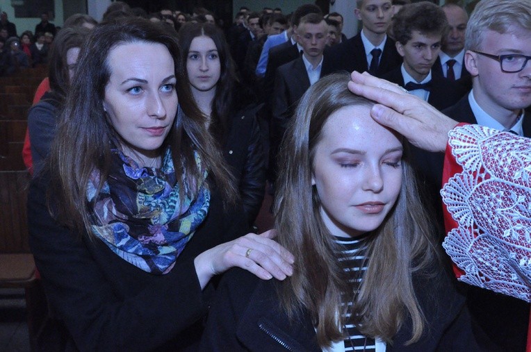 Bierzmowanie w kościele pw. św. Pawła w Bochni