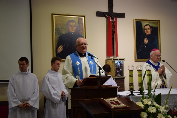 Powitanie ikony MB Częstochowskiej w parafii Błogosławionych Męczenników Kutnowskich