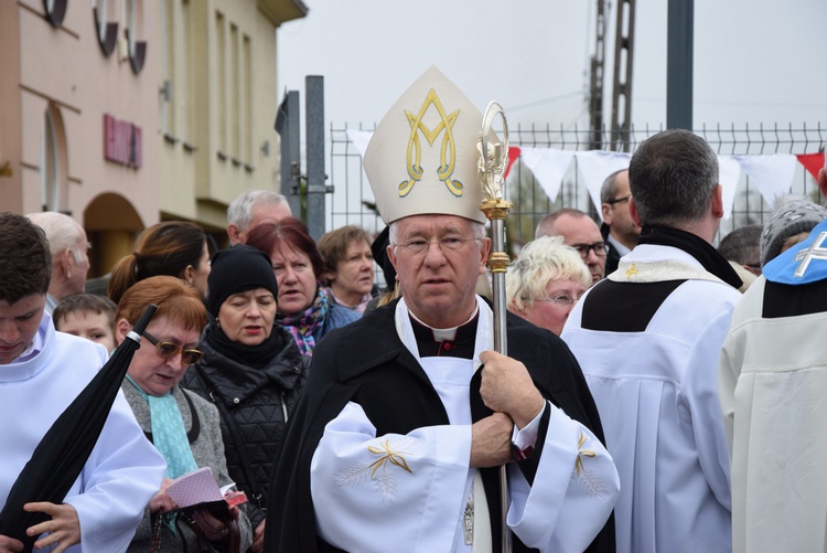 Powitanie ikony MB Częstochowskiej w parafii Błogosławionych Męczenników Kutnowskich