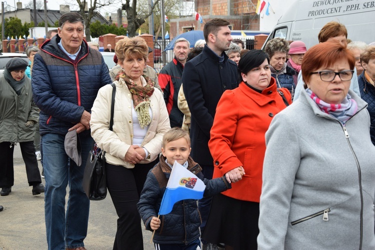 Powitanie ikony MB Częstochowskiej w parafii Błogosławionych Męczenników Kutnowskich