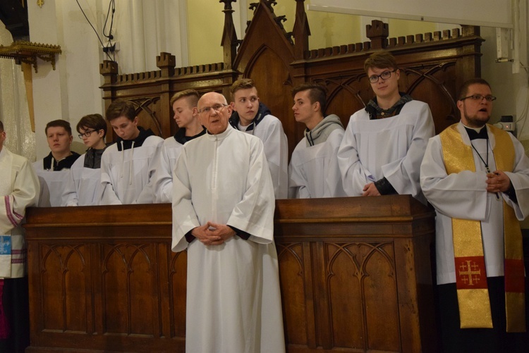 Powitanie ikony MB Częstochowskiej w parafii św. Wawrzyńca w Kutnie