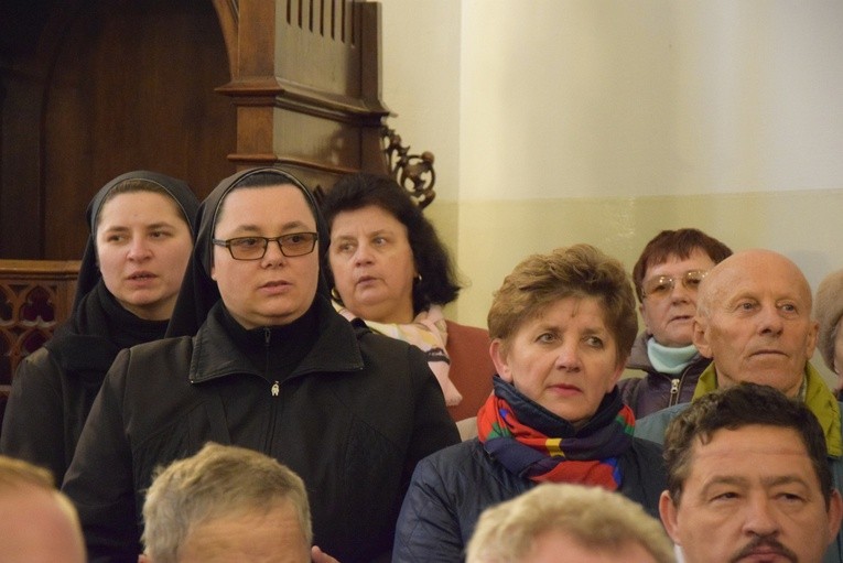 Powitanie ikony MB Częstochowskiej w parafii św. Wawrzyńca w Kutnie