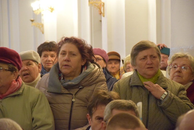 Powitanie ikony MB Częstochowskiej w parafii św. Wawrzyńca w Kutnie