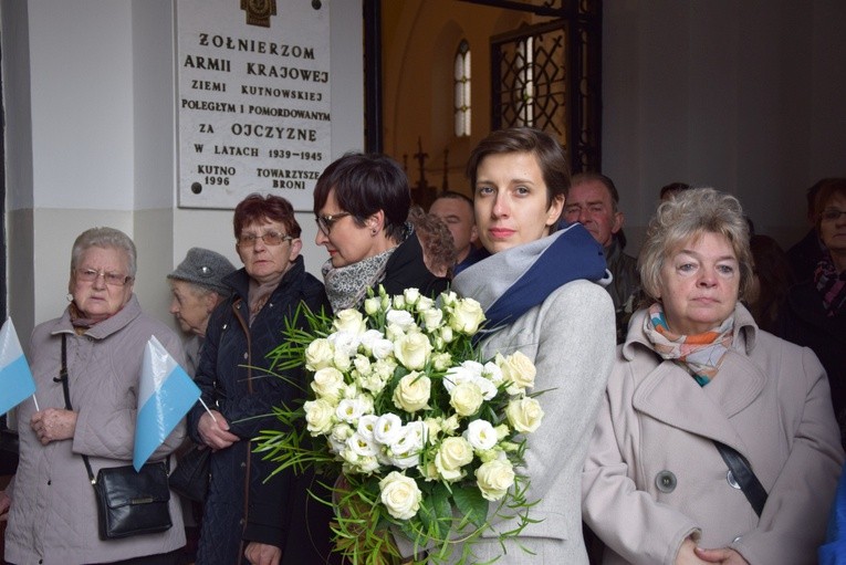 Powitanie ikony MB Częstochowskiej w parafii św. Wawrzyńca w Kutnie