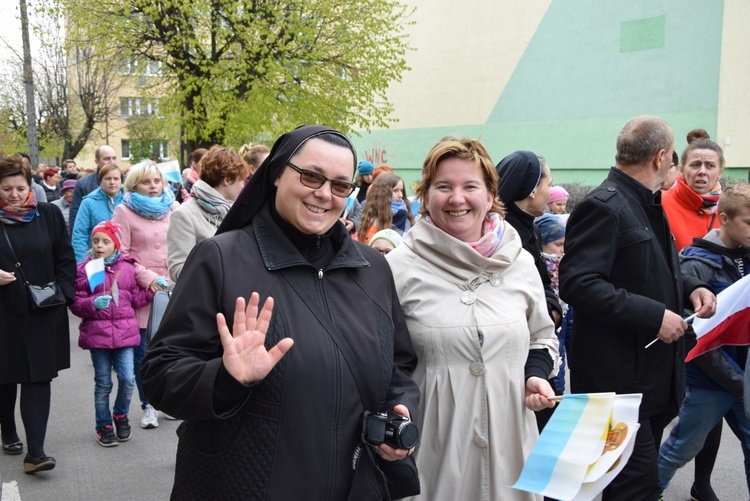 Powitanie ikony MB Częstochowskiej w parafii św. Wawrzyńca w Kutnie