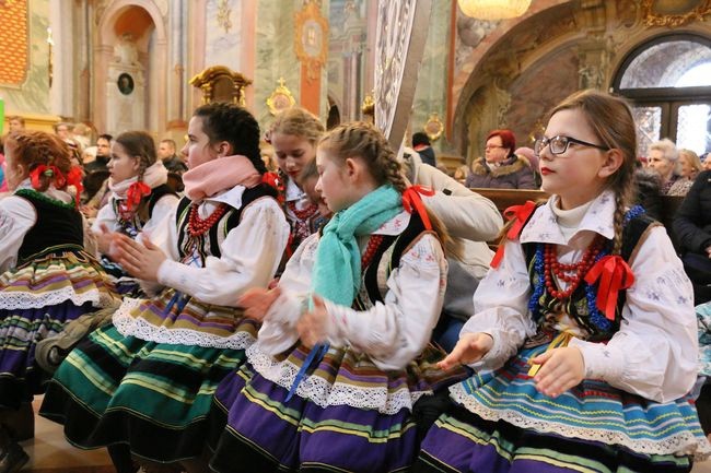 Dialogu najlepiej uczyć się w rodzinie