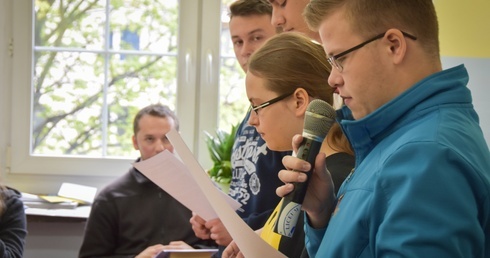 Narodowe czytanie Biblii w Salezie