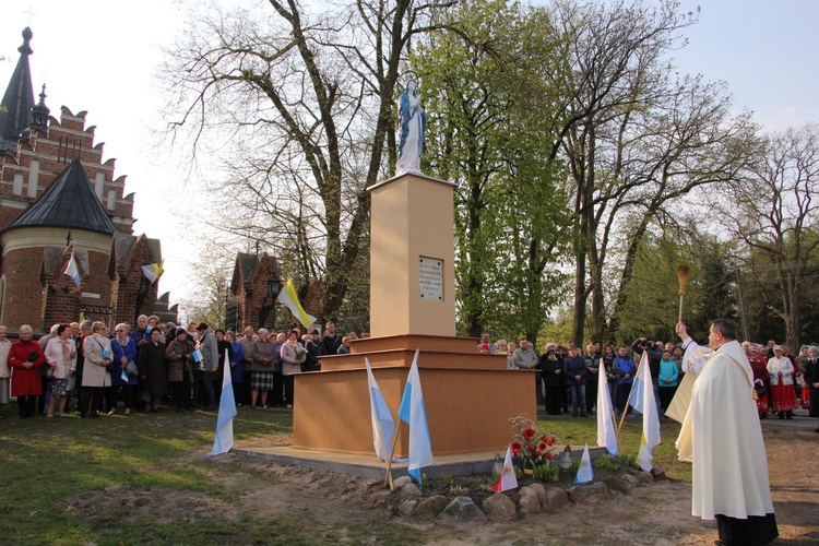 Powitanie ikony MB Częstochowskiej w Głogowcu