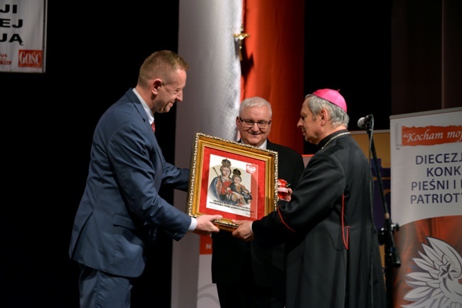 Finał konkursu Pieśni i Poezji Patriotycznej