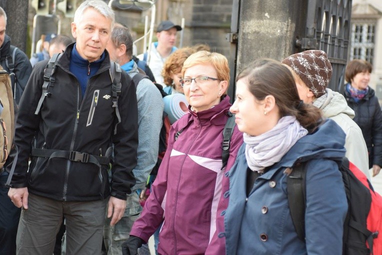Pielgrzymka do Matki Bożej Dobrej Rady - start