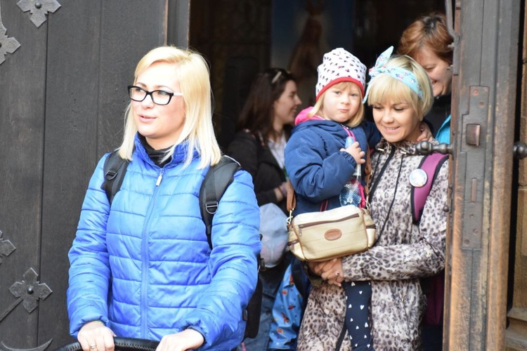 Pielgrzymka do Matki Bożej Dobrej Rady - start