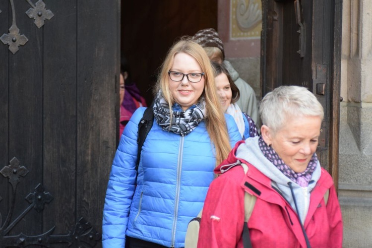 Pielgrzymka do Matki Bożej Dobrej Rady - start