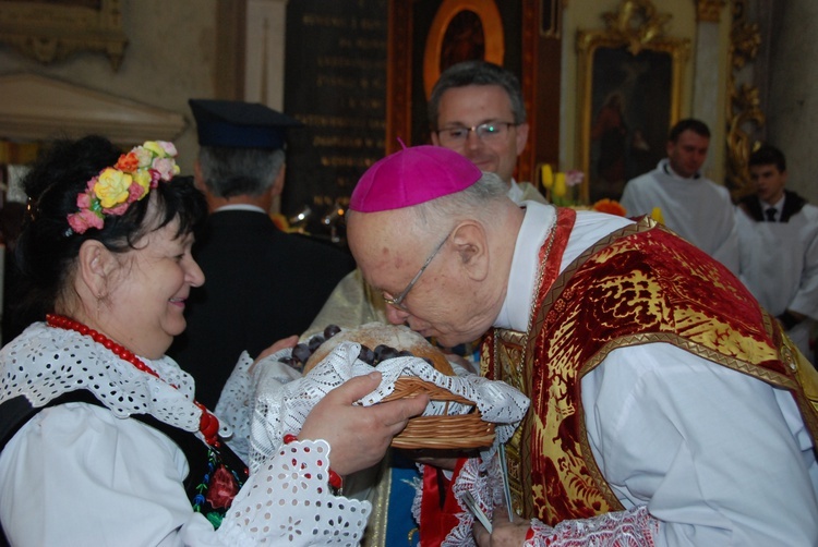 Powitanie ikony MB Częstochowskiej w Łaniętach