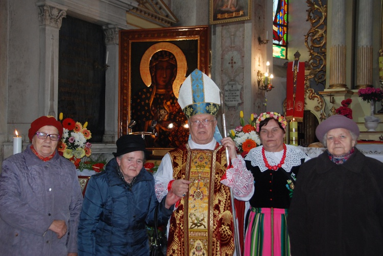 Powitanie ikony MB Częstochowskiej w Łaniętach