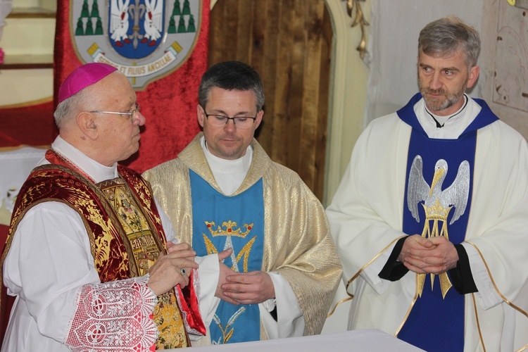 Powitanie ikony MB Częstochowskiej w Łaniętach