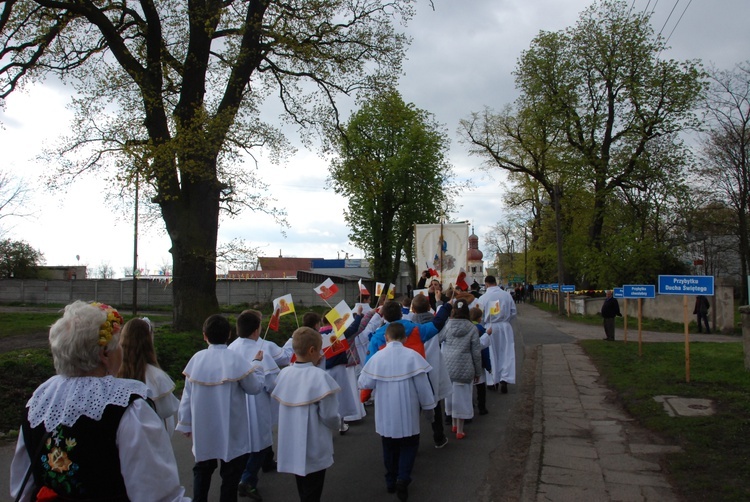 Powitanie ikony MB Częstochowskiej w Łaniętach