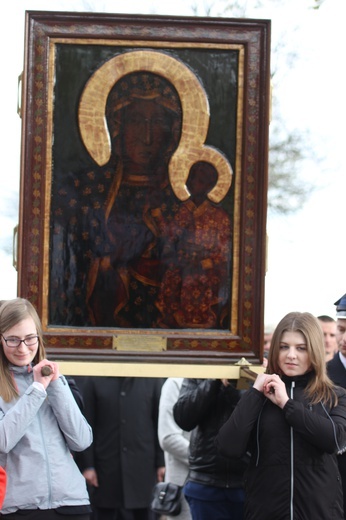 Powitanie ikony MB Częstochowskiej w Łaniętach