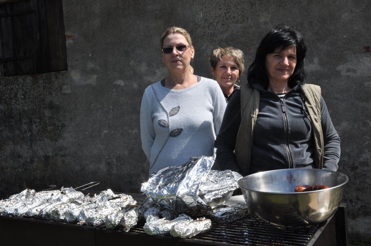 Pielgrzymka "Promienista" - dzień I - grupa z Barwic