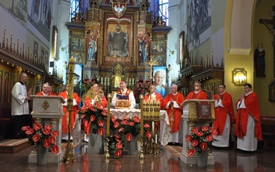 Bierzmowanie w sanktuarium św. Stanisława w Szczepanowie