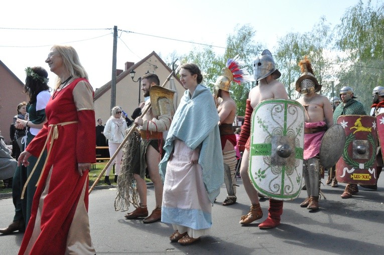 6. Święto Rodziny i 7. Jarmark Cysterski w Jemielnicy