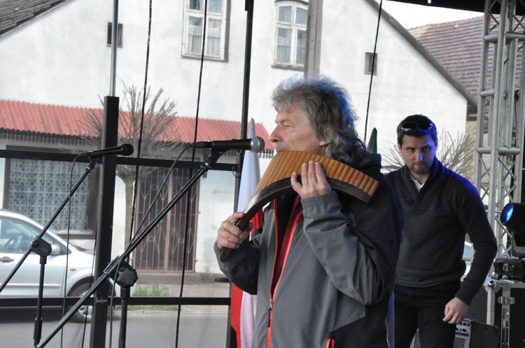 6. Święto Rodziny i 7. Jarmark Cysterski w Jemielnicy