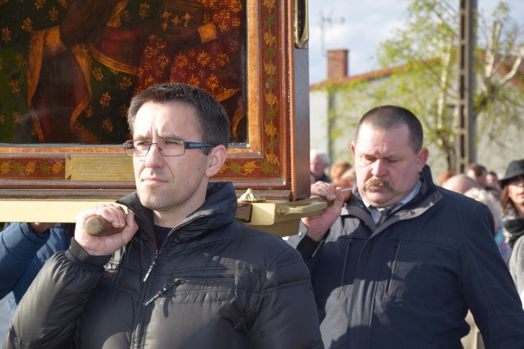 Powitanie ikony MB Częstochowskiej w Strzelcach