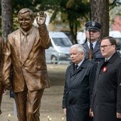 J. Kaczyński: Lechowi Kaczyńskiemu należą się pomniki