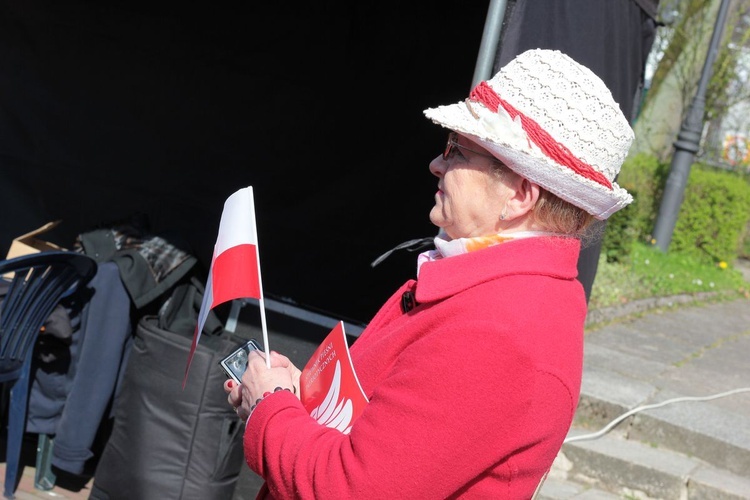 Koszalińskie śpiewanie pieśni patriotycznych